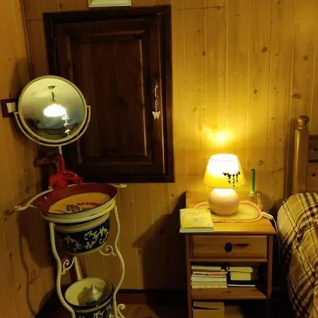 The Golden Eagle - Chalet A Champdepraz Chalet Aosta